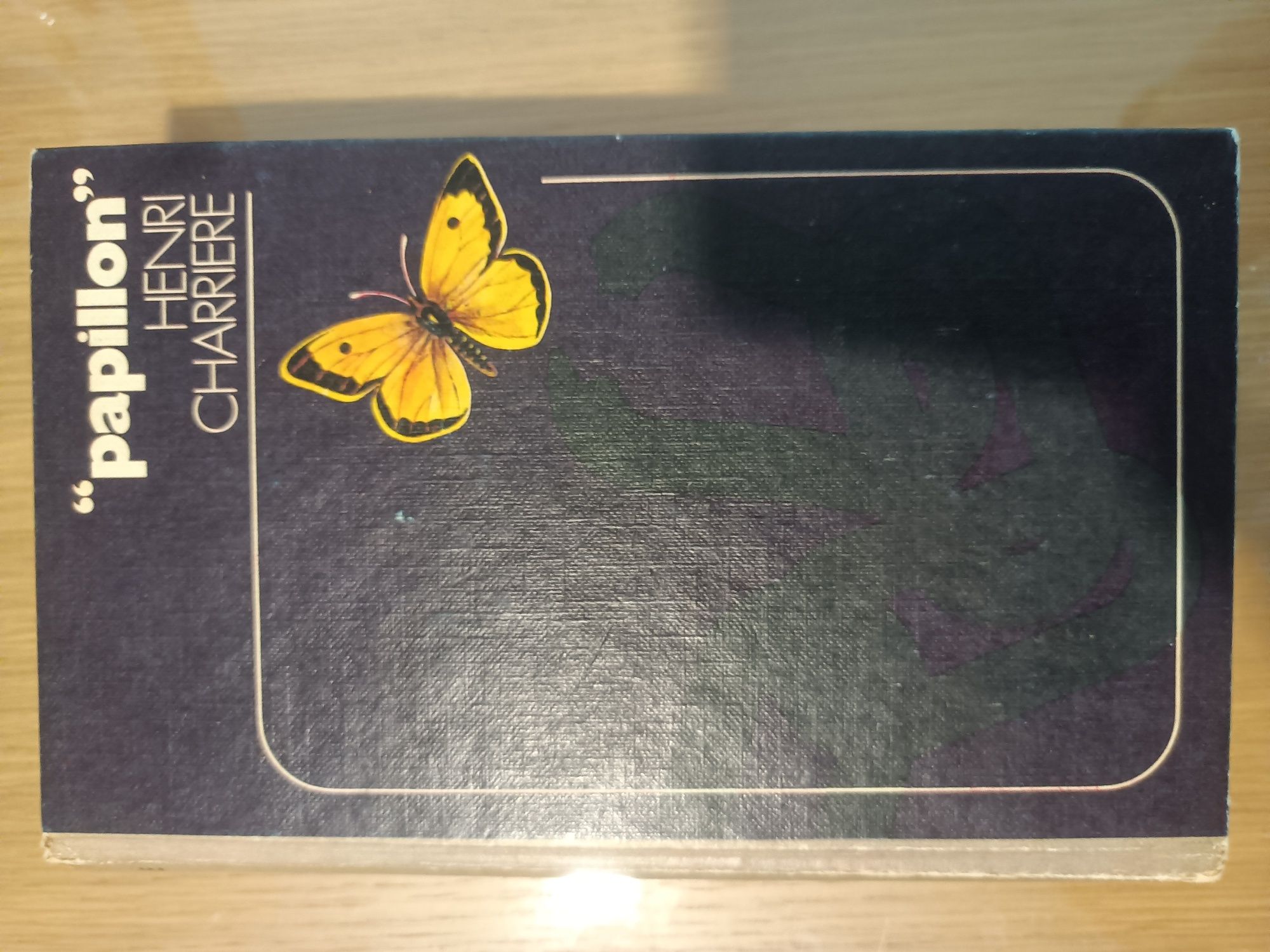 Vendo livro: Papillon