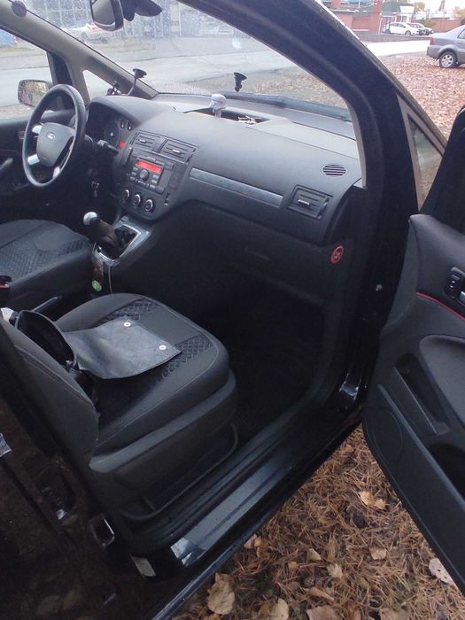 Ford C-max Продам