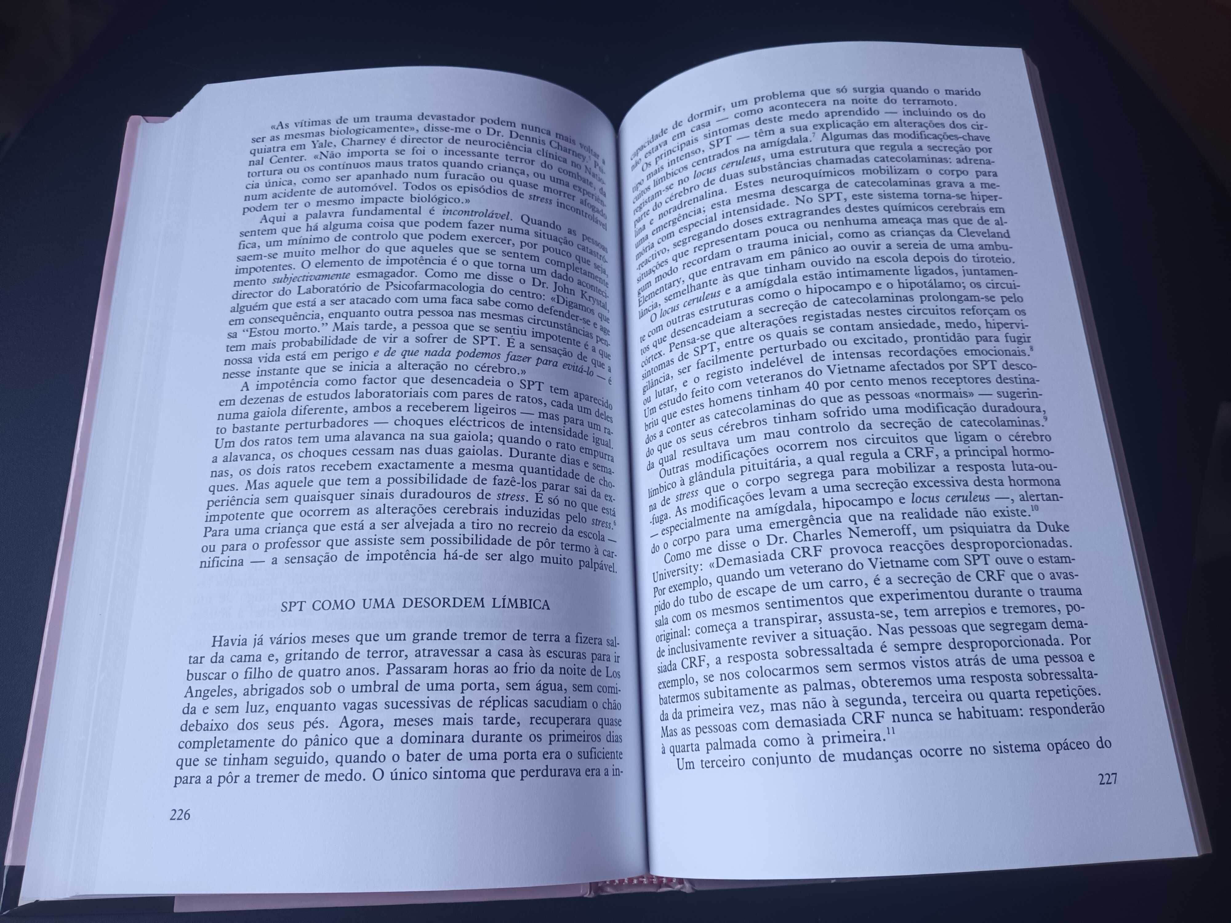 "Inteligência Emocional" por Daniel Goleman