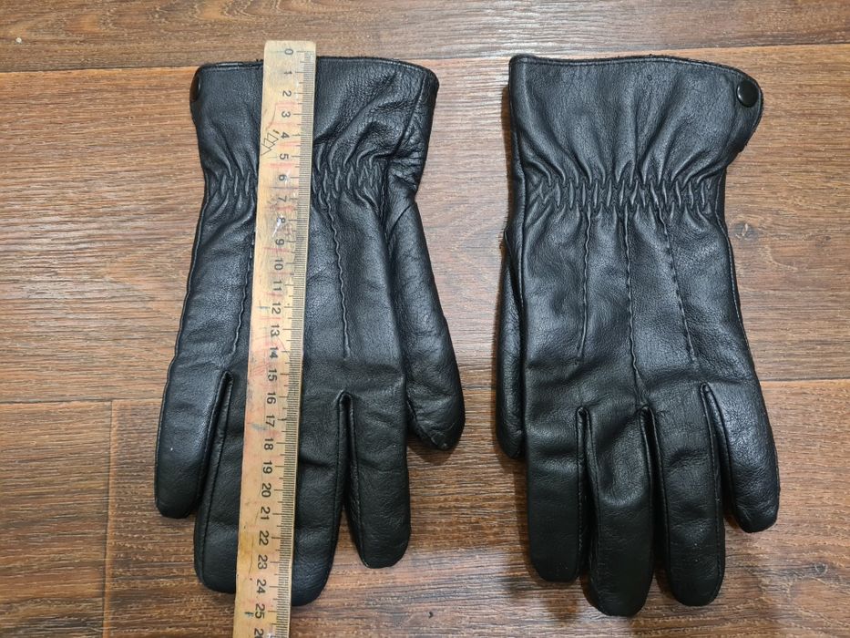 Мужские перчатки Б.У кожа с мехом до -5°С.