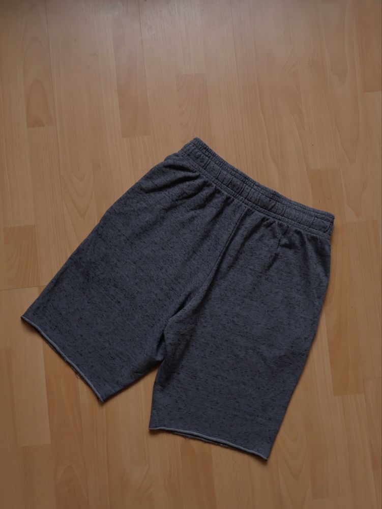 Чоловічі шорти Under Armour оригінал шорты tech fleece