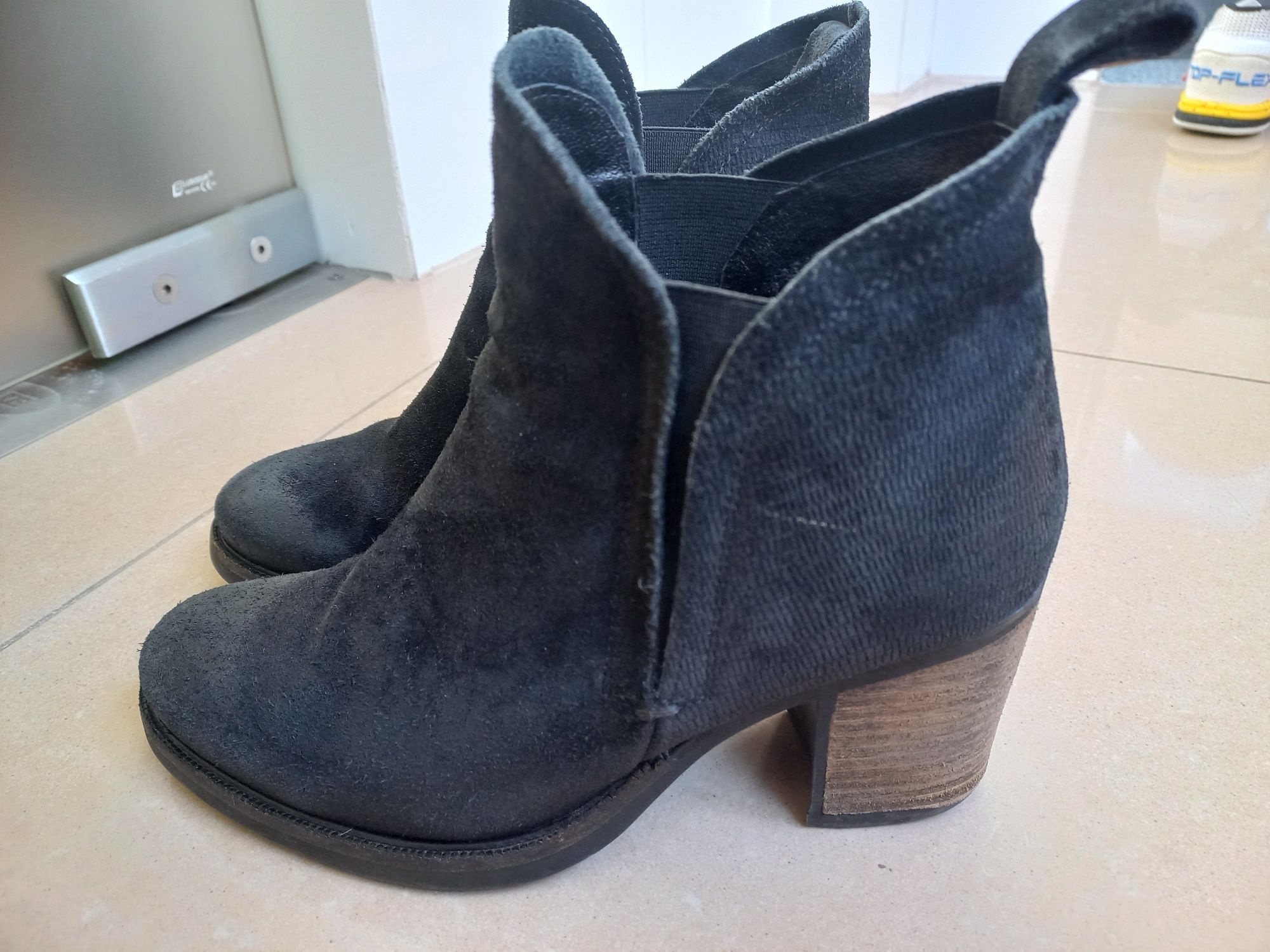 Botas Pretas Salsa