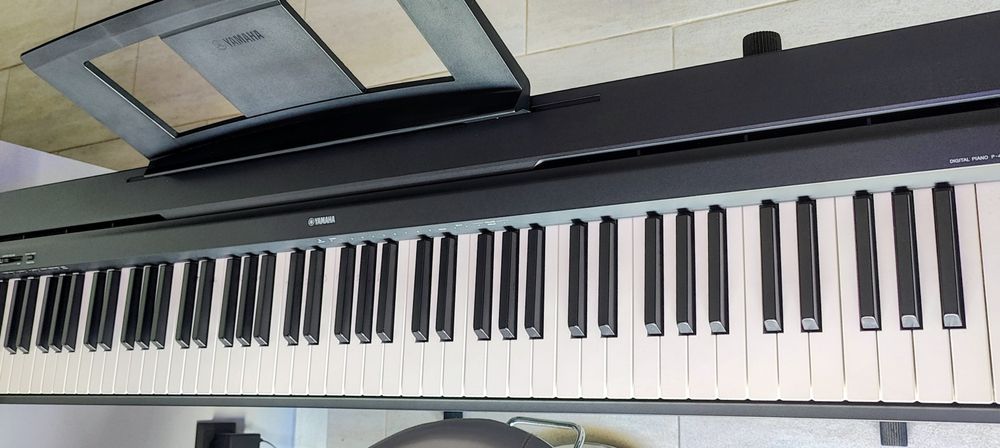 Yamaha Digital Piano P45b