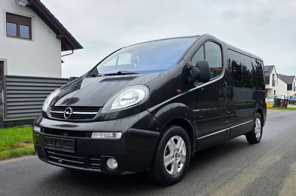 Opel Vivaro Westfalia 1,9CDTI,klima,webasto,alufelgi,opłacona,ZAMIANA !!