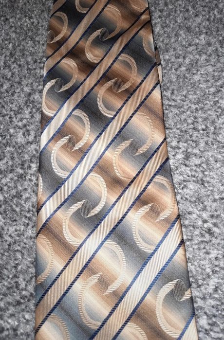 Krawat wzory jak nowy