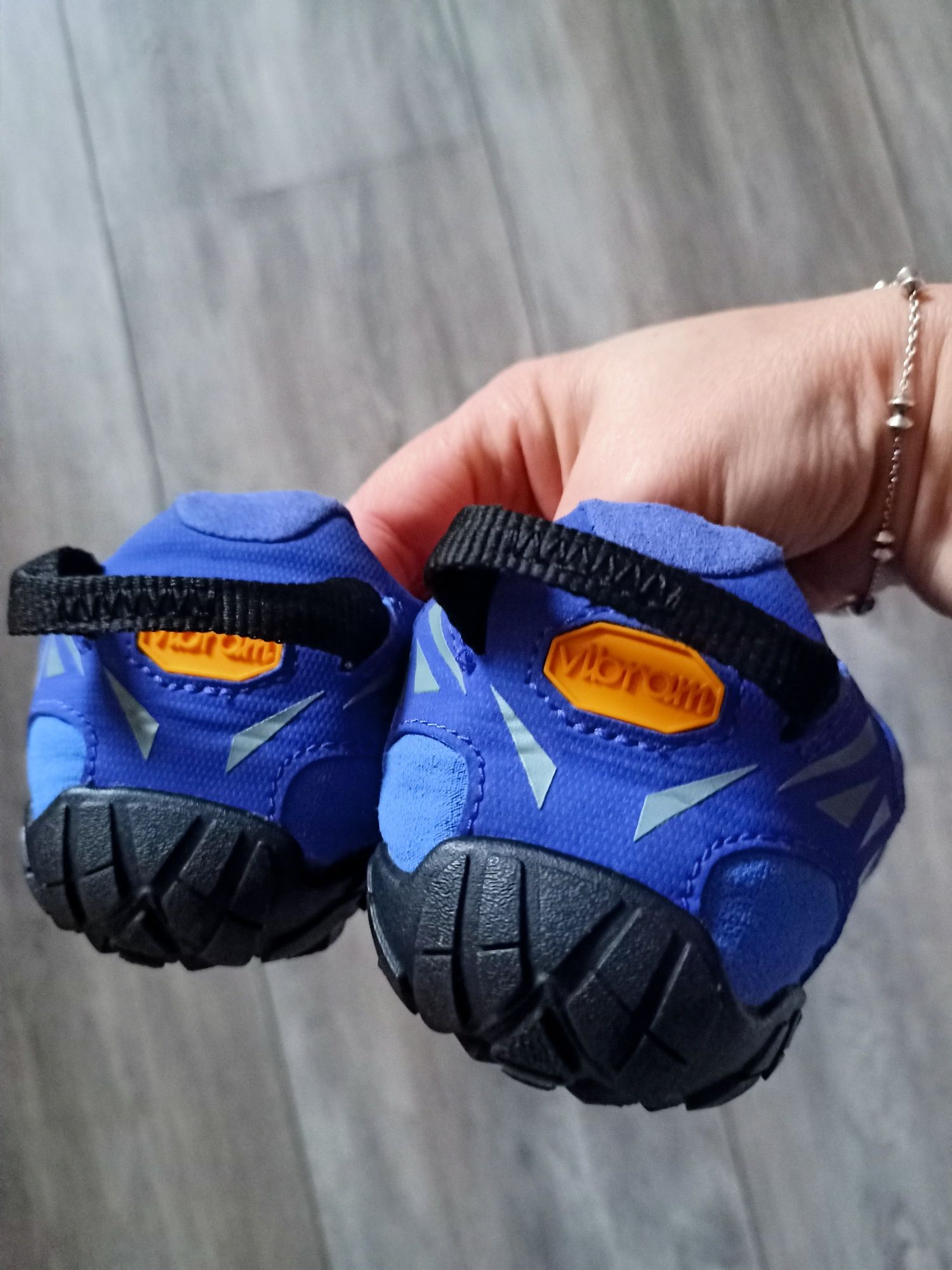 Buty Vibram pięć palców damskie