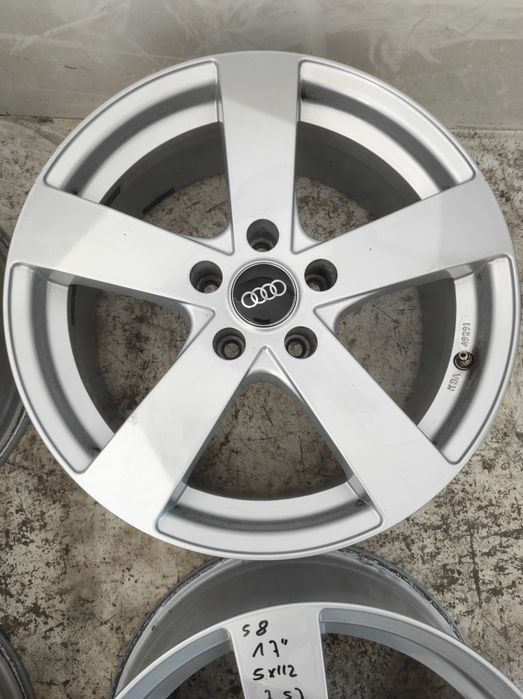 58 Felgi aluminiowe AUDI R 17 5x112 Bardzo Ładne