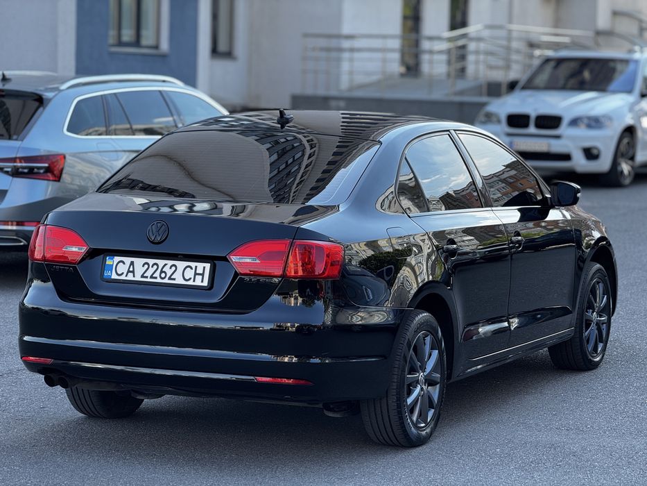 Volkswagen Jetta 2.5  2012 рік