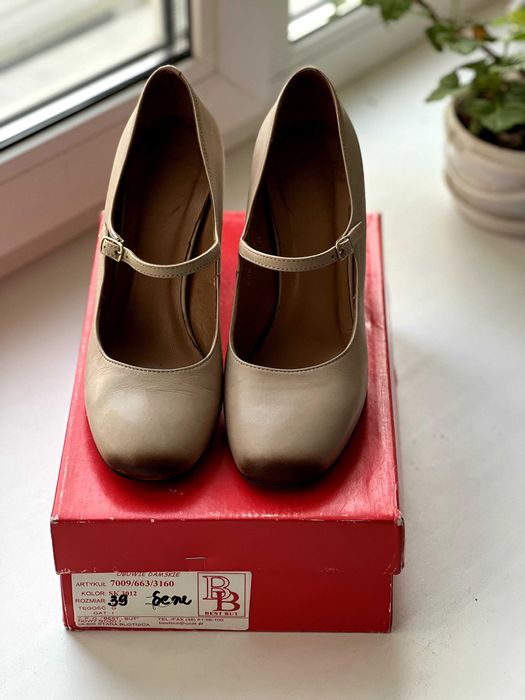 Шкіряні туфлі, розмір 39