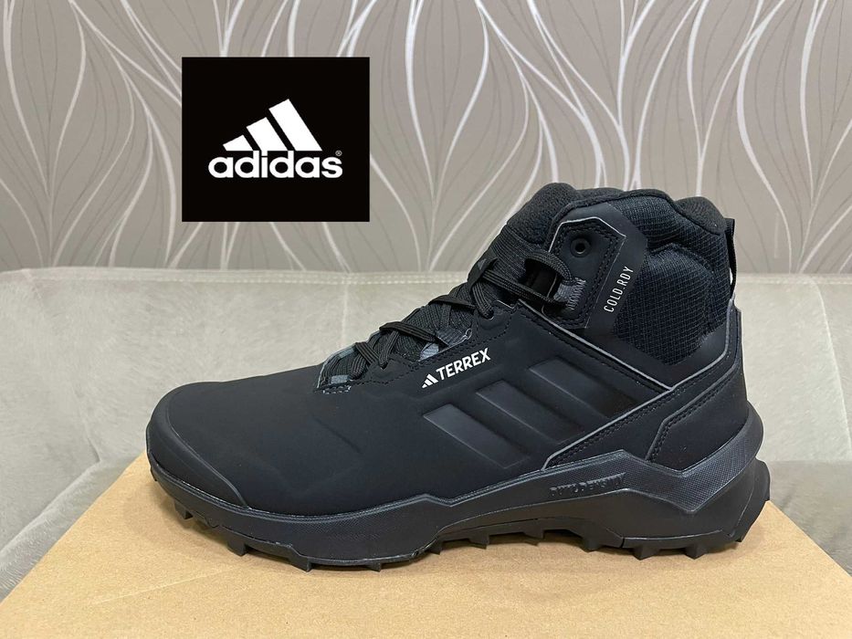 Adidas Terrex Ax4 Кросівки утеплені Розмір 42,5 /9US / 27 см