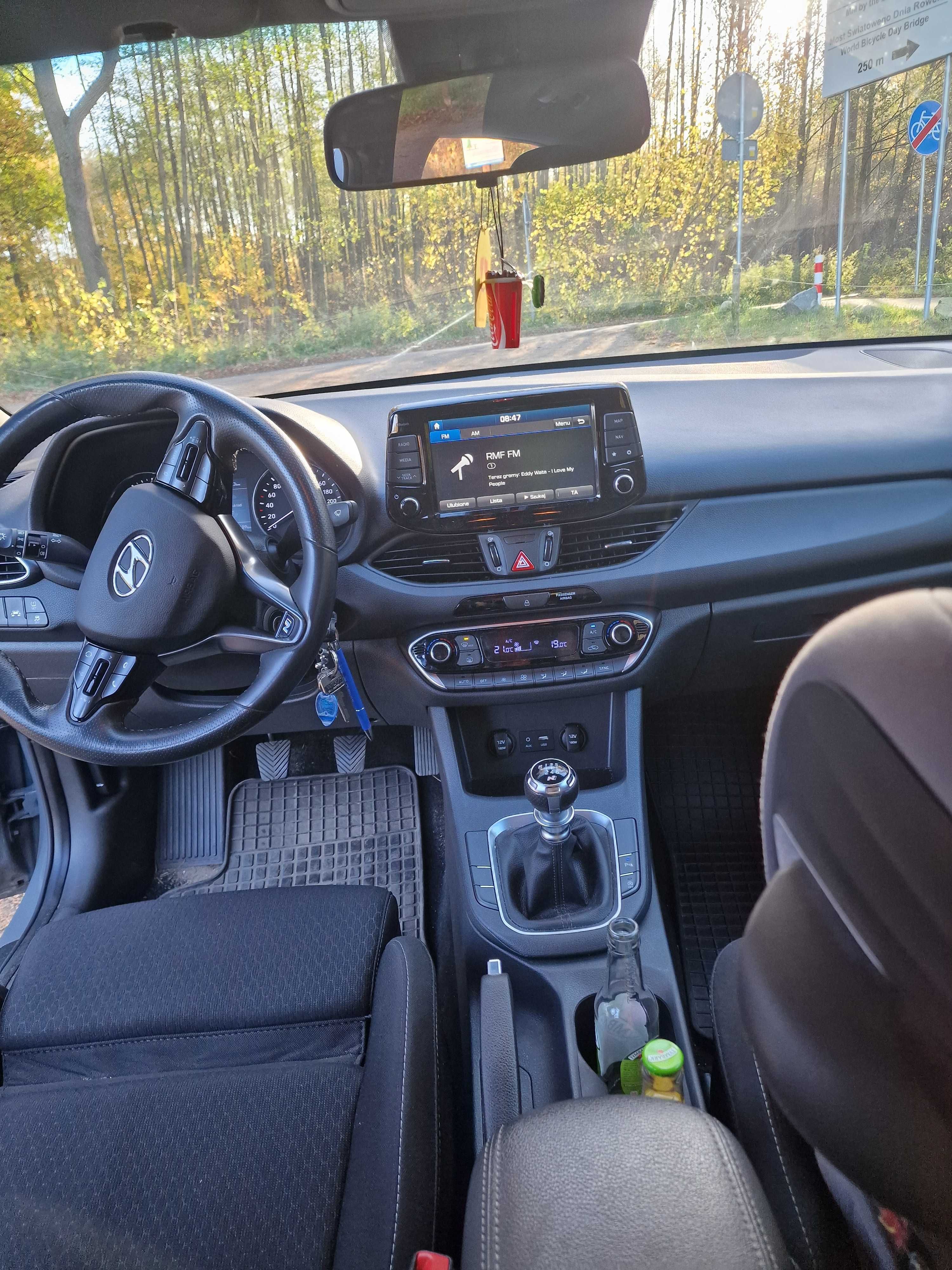 HYUNDAI i30 Fastback