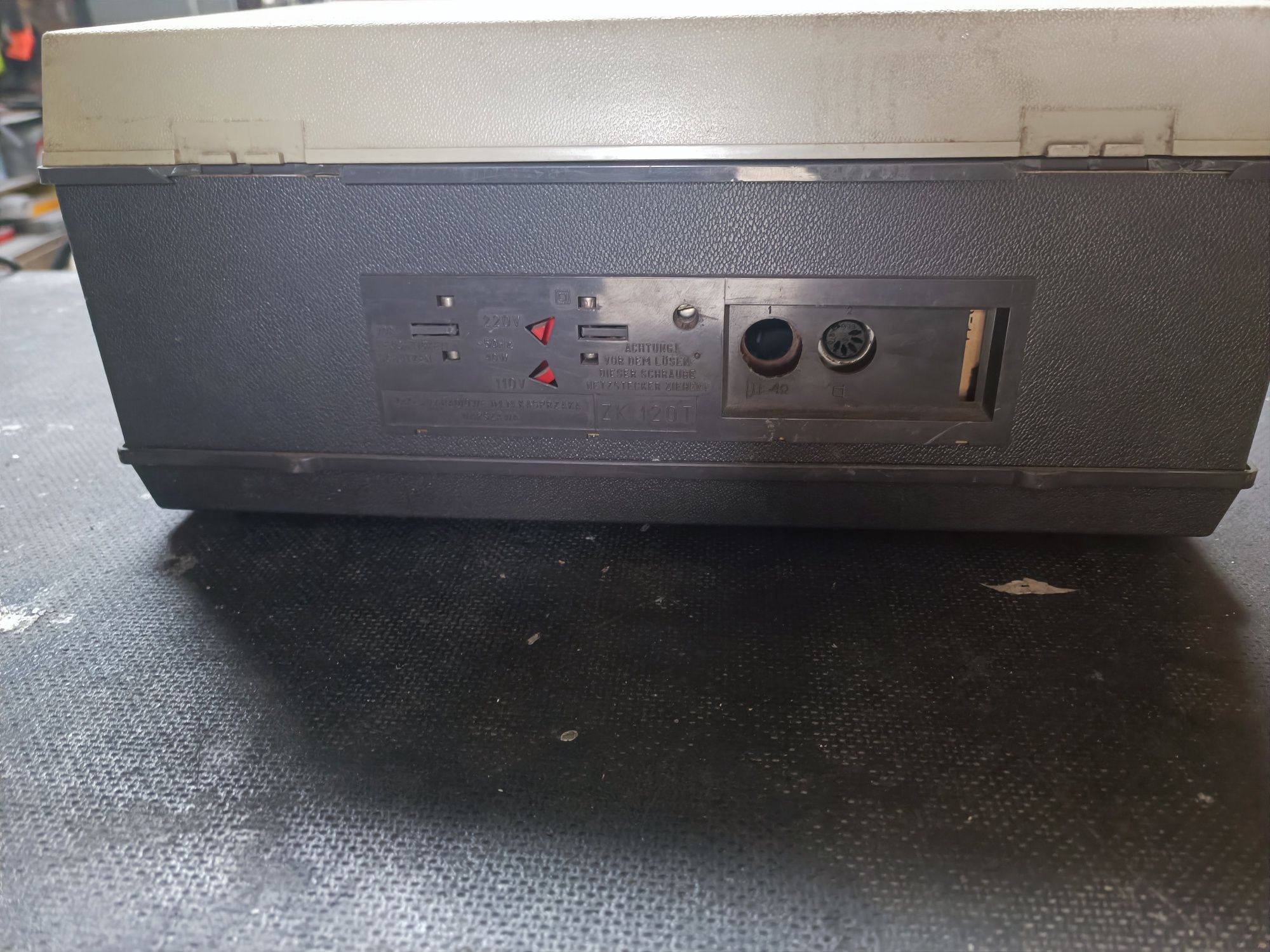 Magnetofony szpulowe Unitra ZK 120 T, ZK 140 T, taśmy