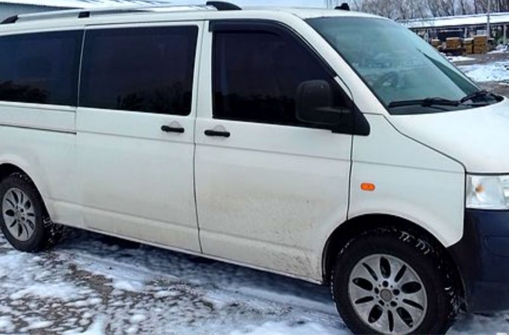 Volkswagen T5 Макси база