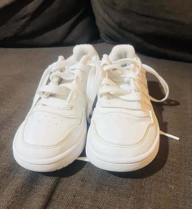 Tenis adidas originais numero 30 impecaveis
