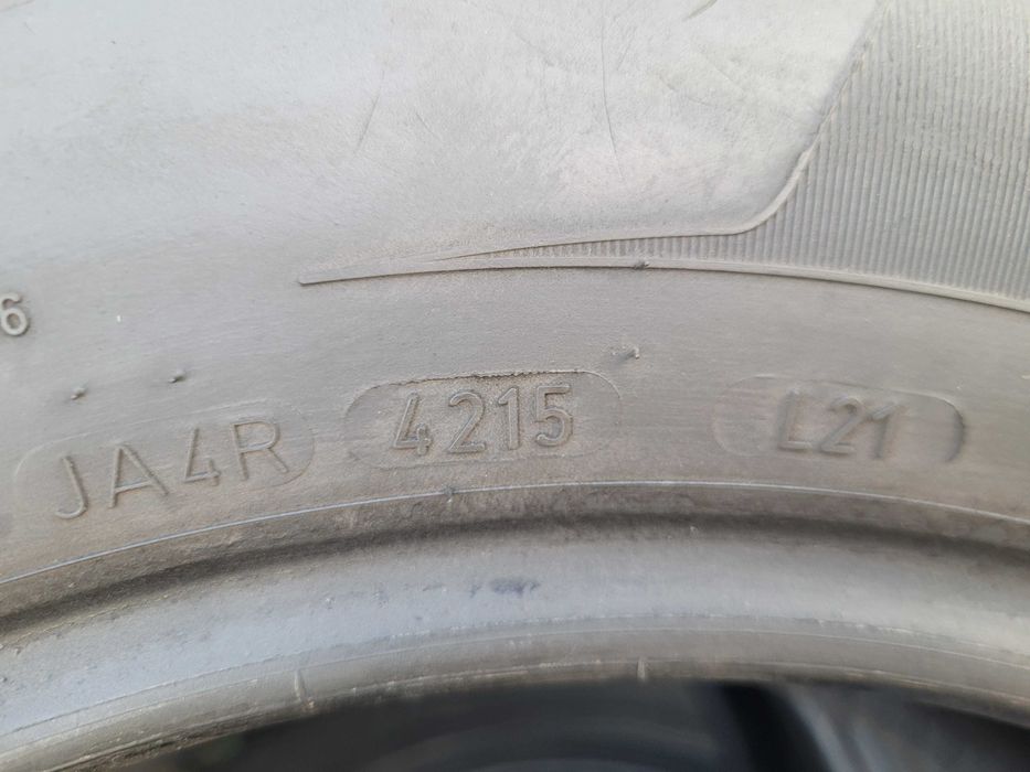 215/65/16 Dunlop SP Winter Sport 3D  7mm 2szt
