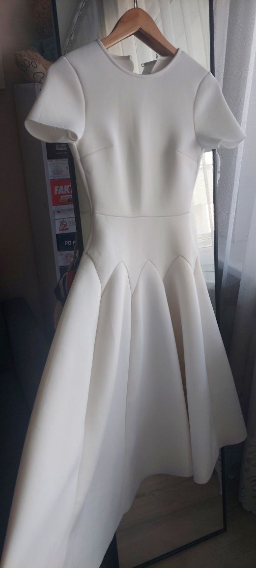 Piękna efektowna elegancka sukienka midi odkryte plecy rękaw Asos 34