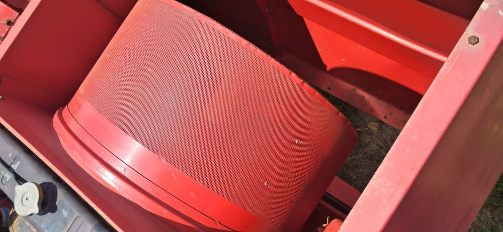 Продам комбайн Massey Ferguson 206