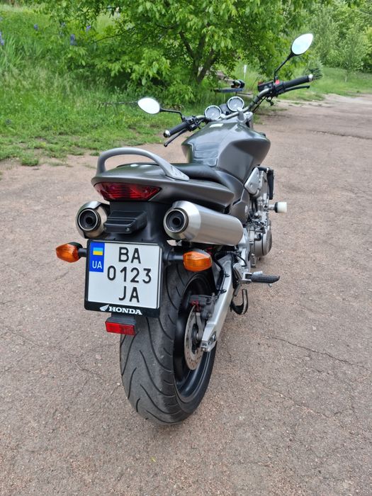 Продам Honda Cb900F Hornet 2003 В Дуже Гарному Стані, Без Вкладень