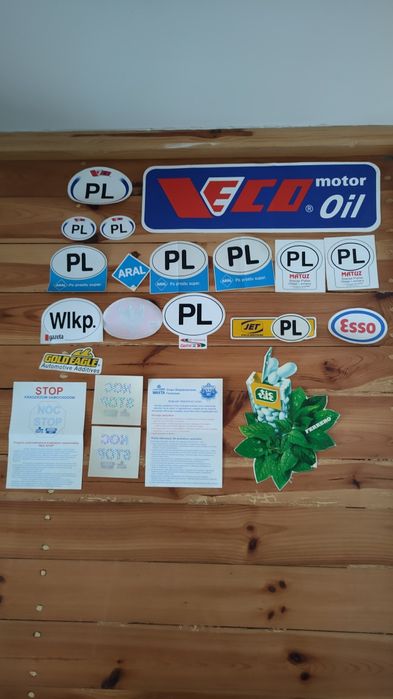 Retro naklejka do auta zabytkowego na tylnią szybę