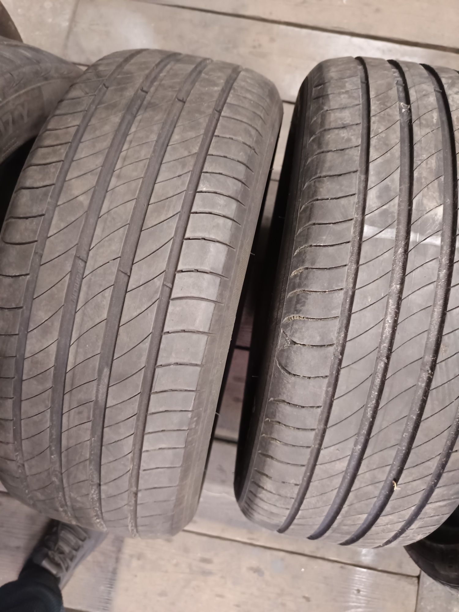 Opony 205/50 r 17 Michelin superstan