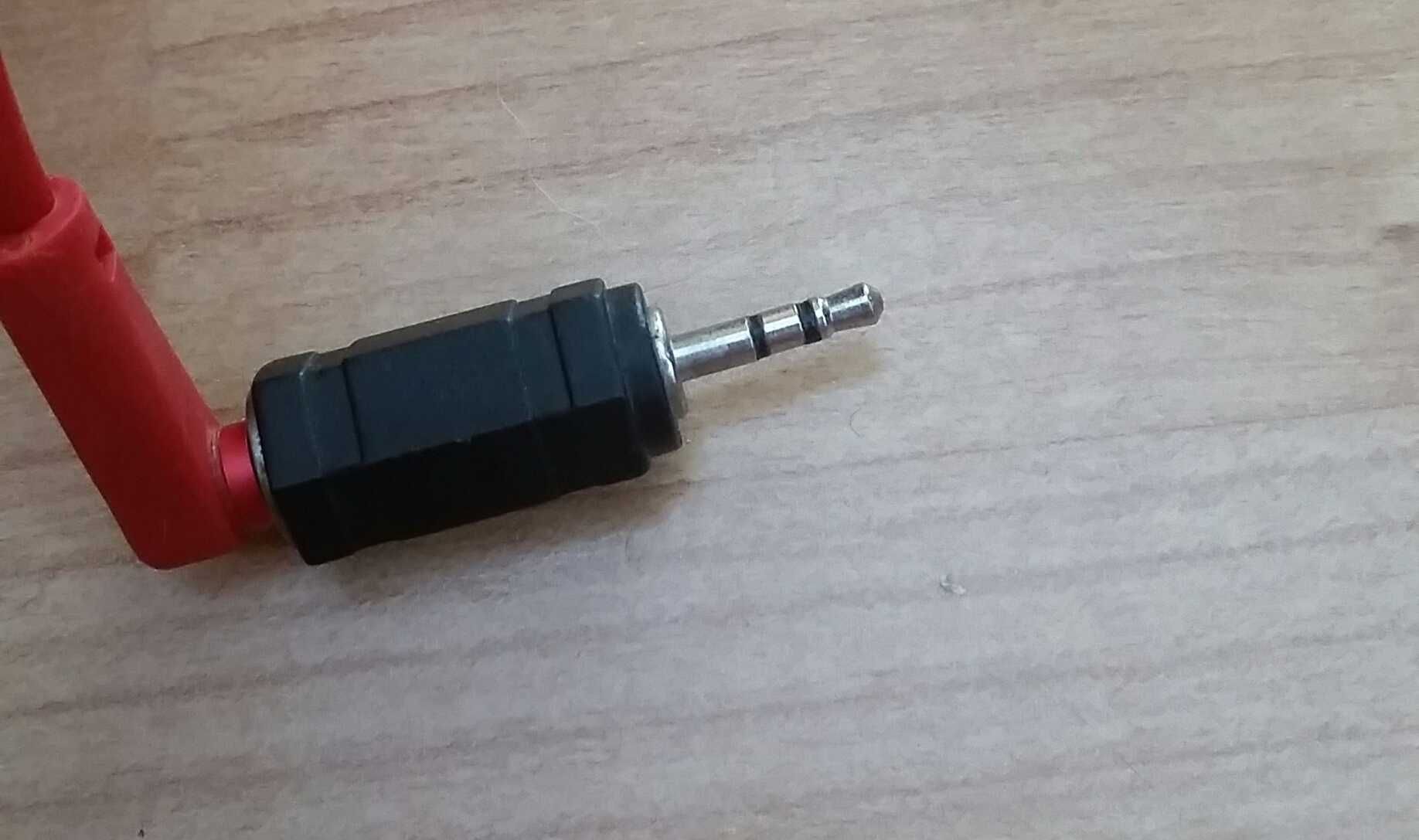 Przejściówka adapter z  jack 3.5 mm na jack 2.5 mm do słuchawek itp