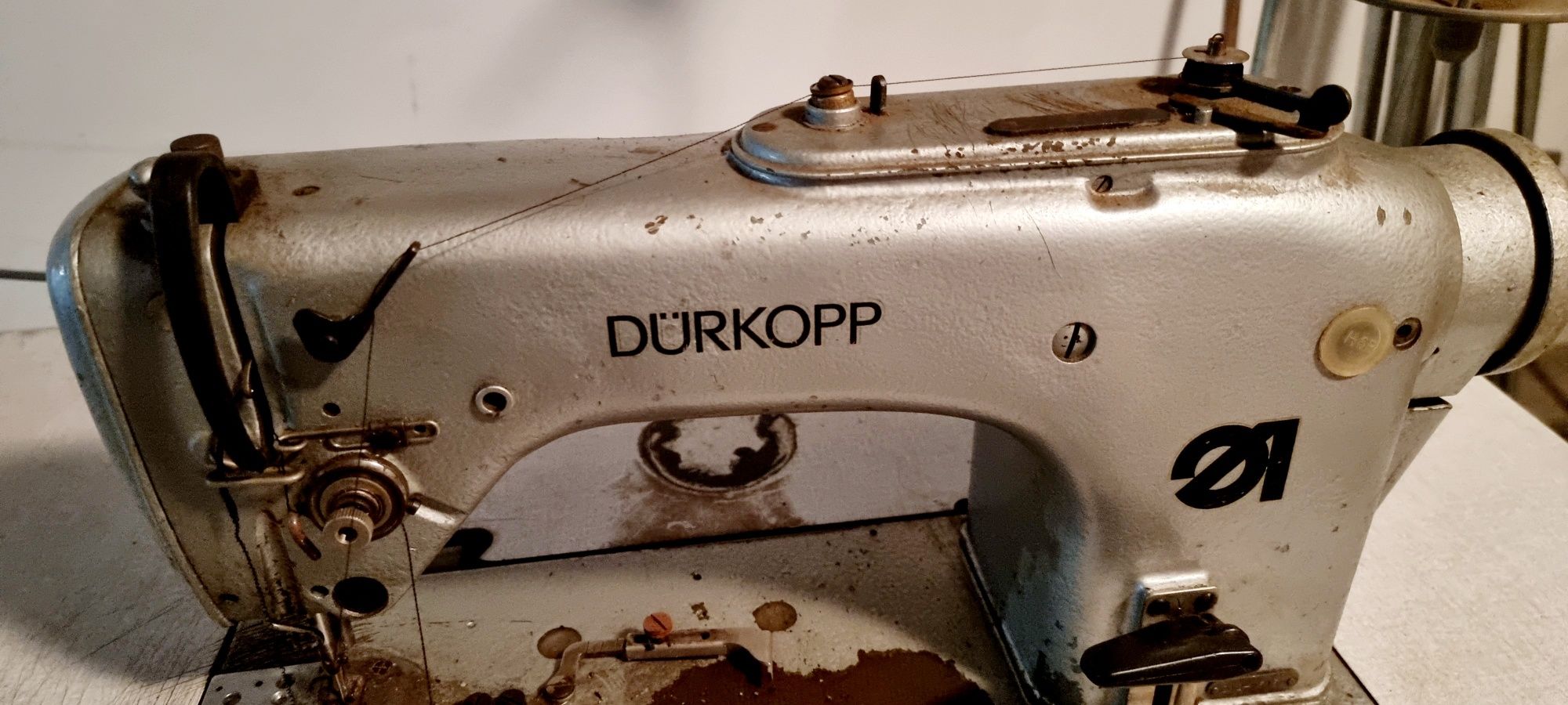 Máquina de costura durkopp