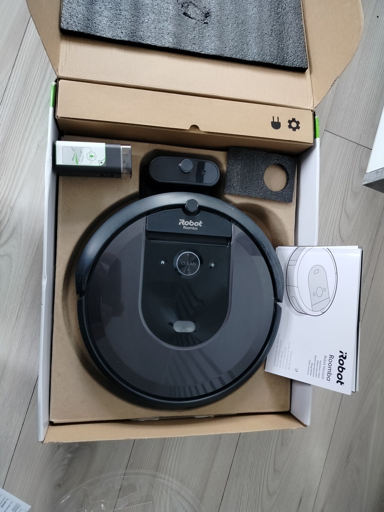 Odkurzacz Robot Roomba i7