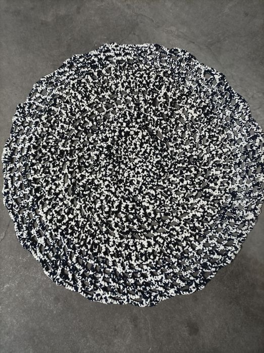 Tapete feito em linha