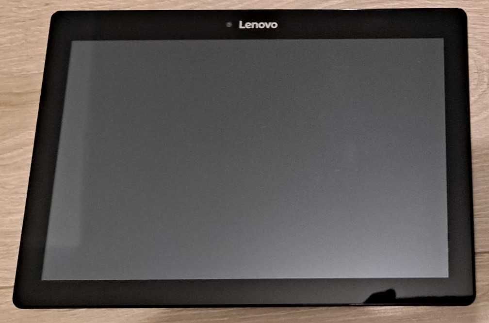 Tablet Lenovo TB2-X30L 10" 2 GB / 16 GB niebieski – używany + etui