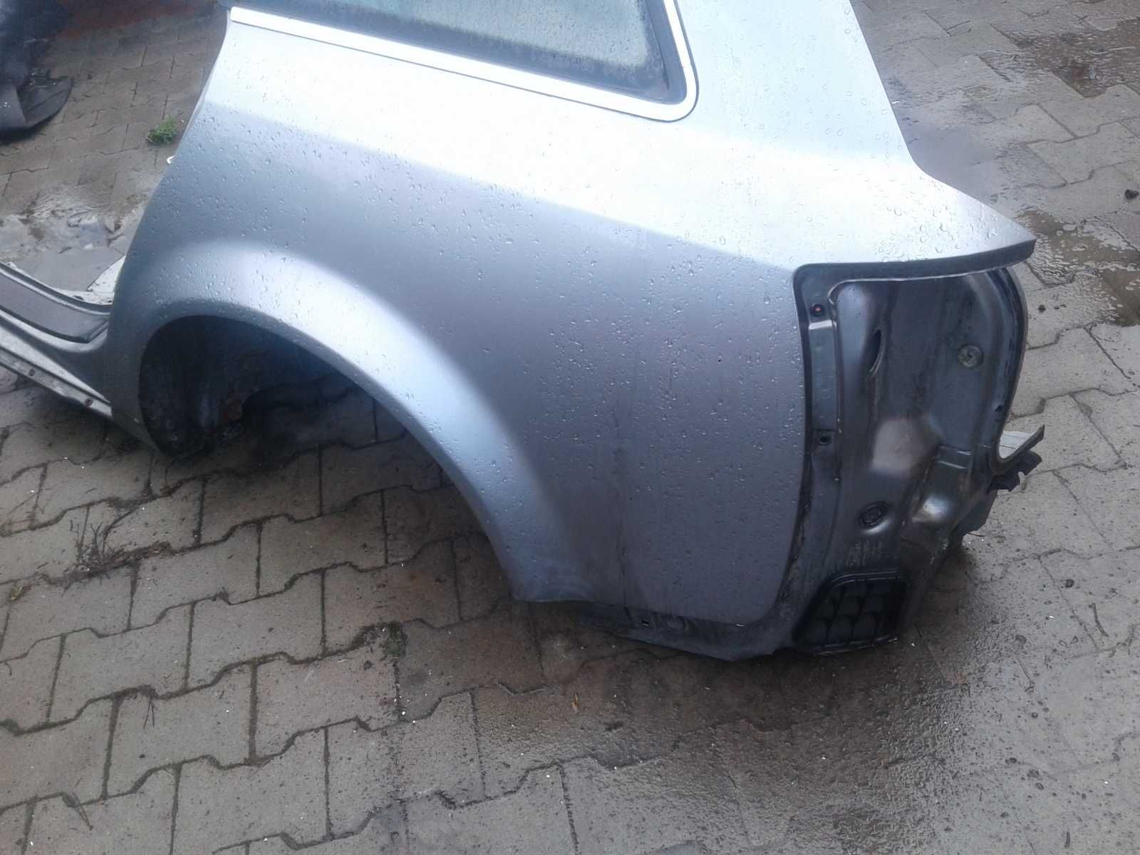 Audi A4 B6 Kombi Avant Ćwiartka Błotnik Prawy Tył Lewy LY7Q Szyba Bok