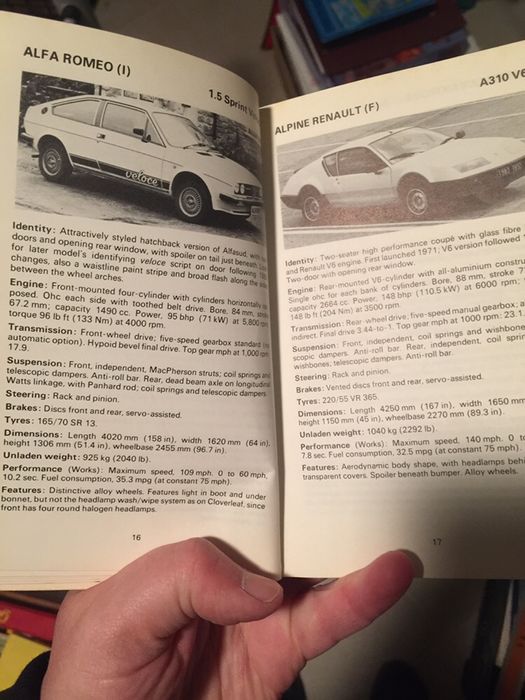 Livro Automobiles - especificações de diversos carros anos 70