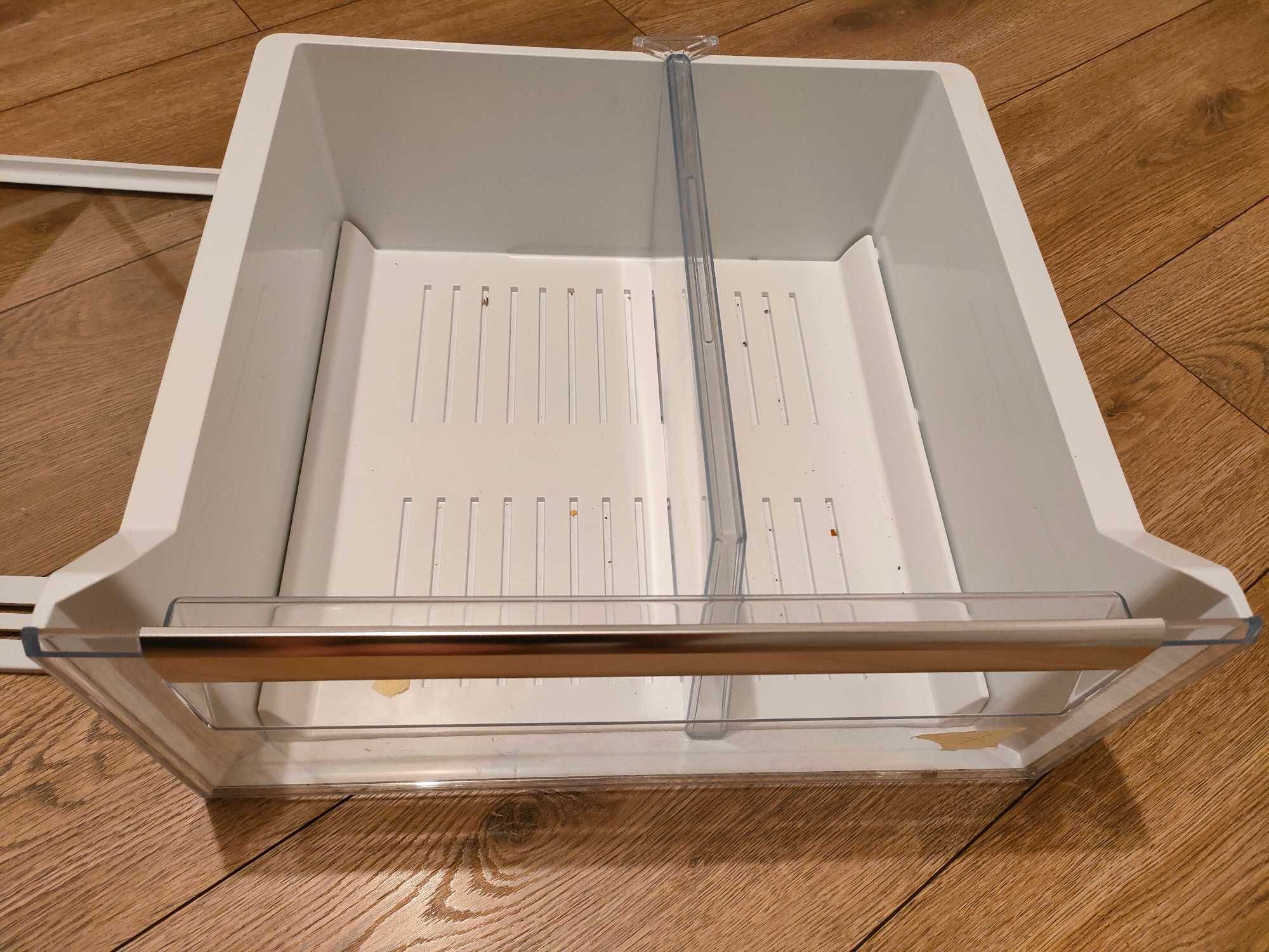 Szuflada na warzywa do lodówki Electrolux ENN3074EFW