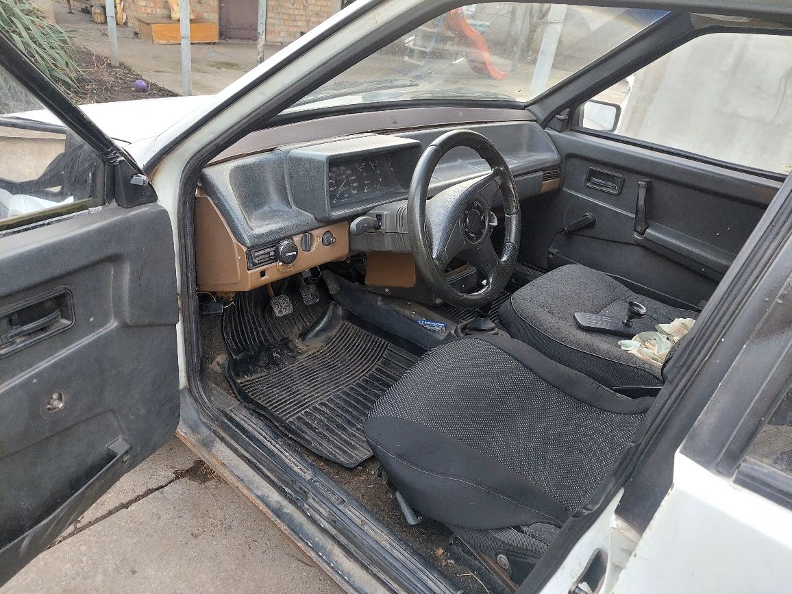 Продам ВАЗ 21093