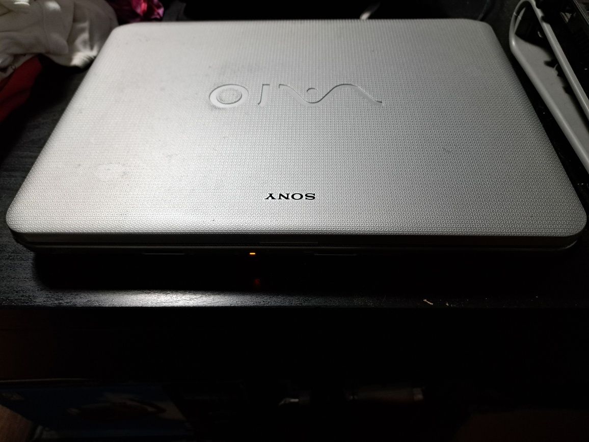 Laptop Sony Vaio, stan dobry Wrocław, możliwa wysyłka.
