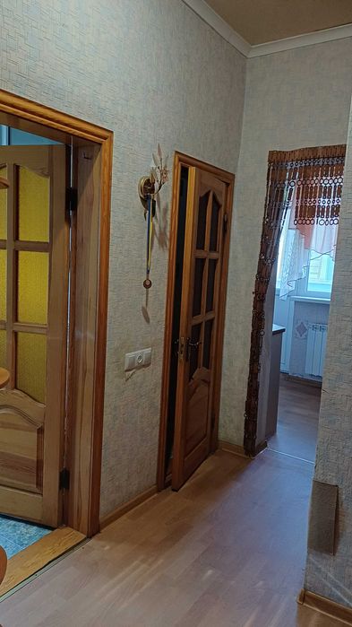 Здам кімнату (приміщення) з кухнею в довгострокову аренду