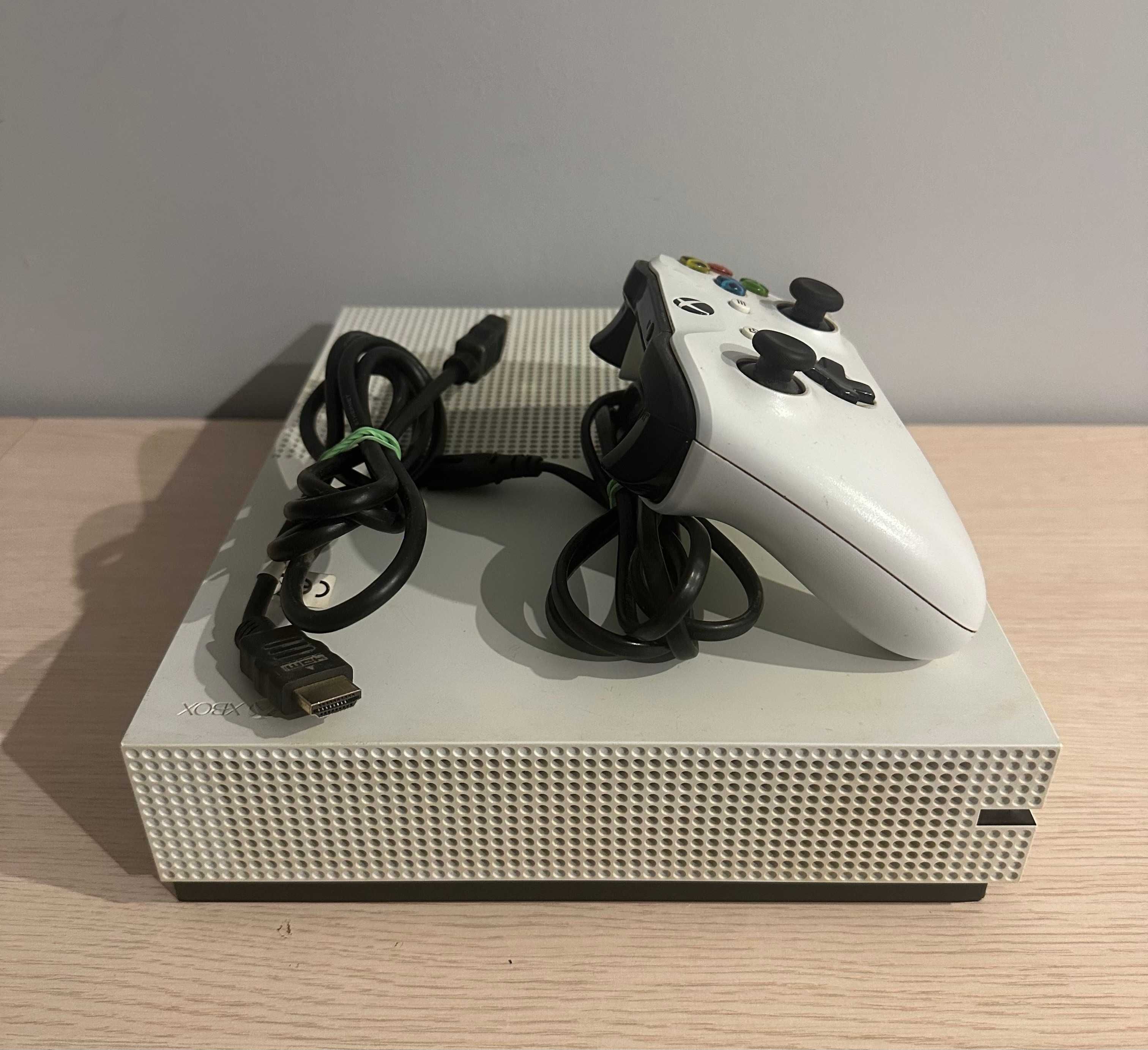 Konsola Xbox One S + kontroler