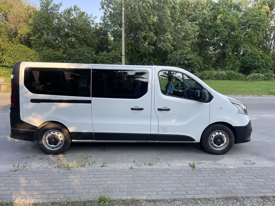 Renault Trafic 8+1 Срочно Vivaro Vito Transporter