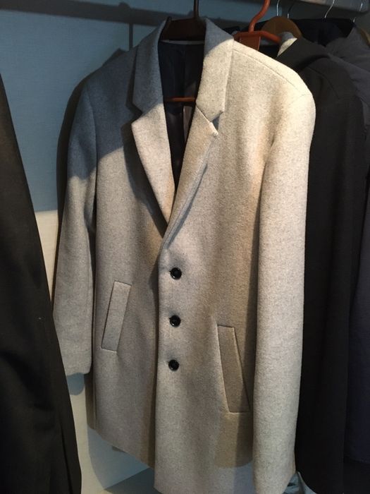 Sobretudo de Homem Cinzento