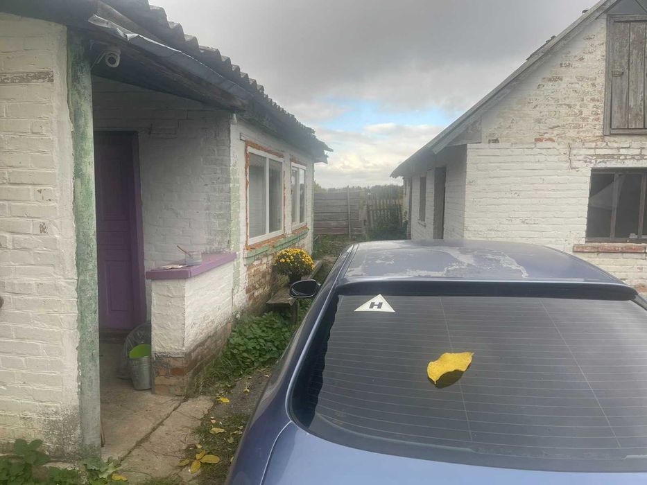 Продам будинок Світло газ вода