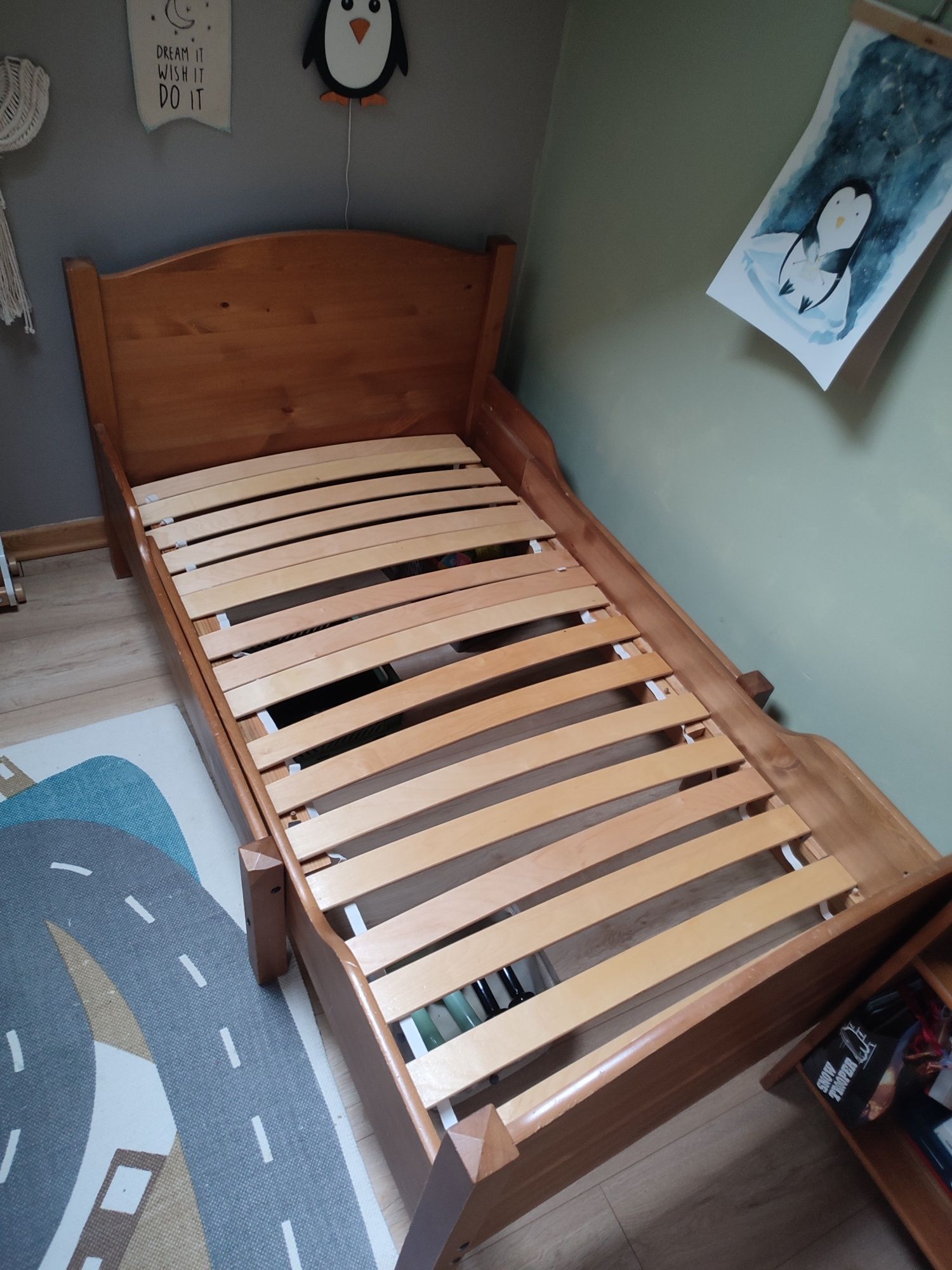 Łóżko IKEA Leksvik rosnące z dzieckiem