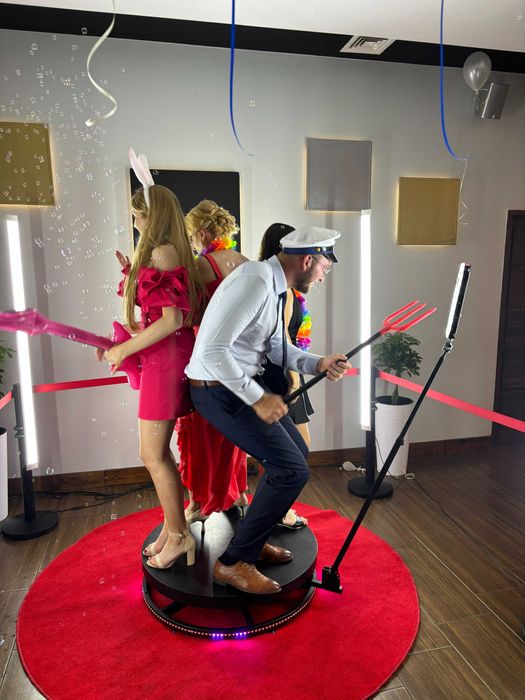 Fotobudka 360 Bydgoszcz! Wesele, urodziny, impreza firmowa