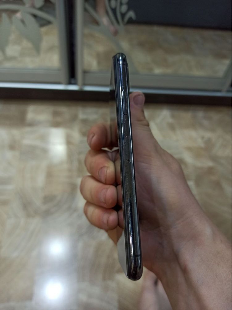 iPhone X на 256 гб б/у