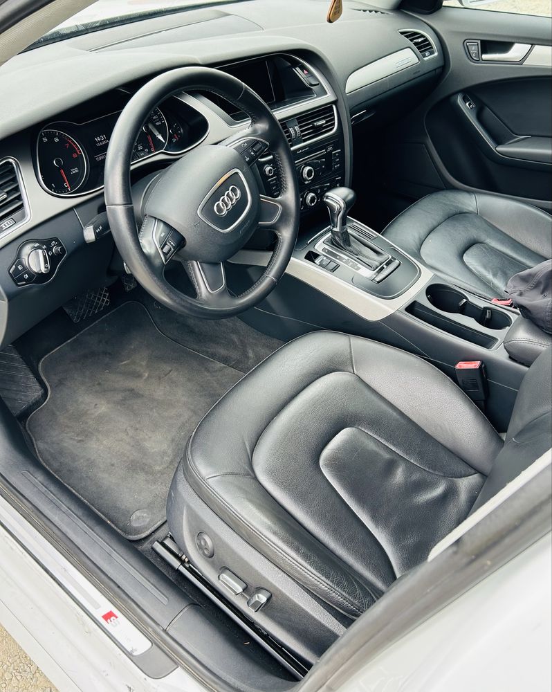 Sprzedam samochód Audi A4 B8 SLine 4x4 2.0 benzyna