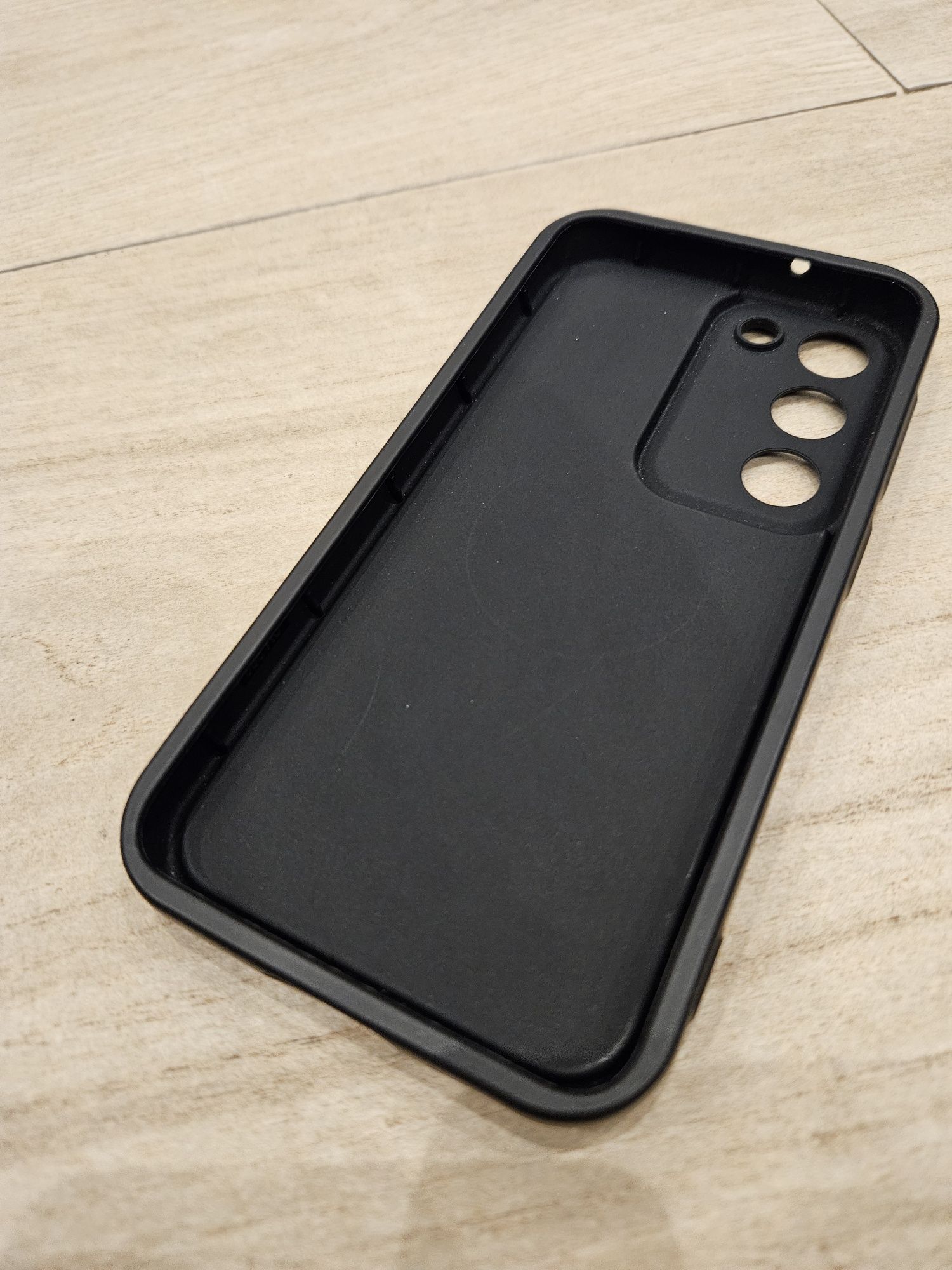 Etui Samsung S23 czarne matowe miękkie tpu case NOWE
