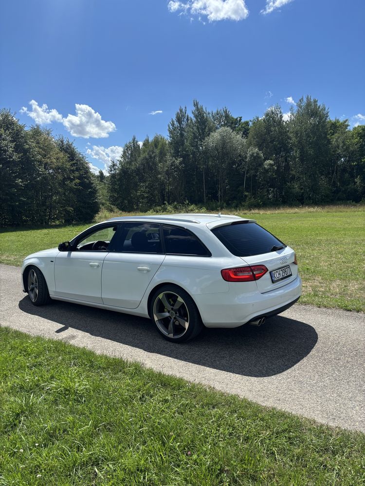 Audi A4 B8 lift 2012r Biała Perła