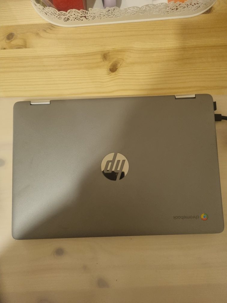 Computador Portátil HP Chromebook x360 14a-ca0001np 14''