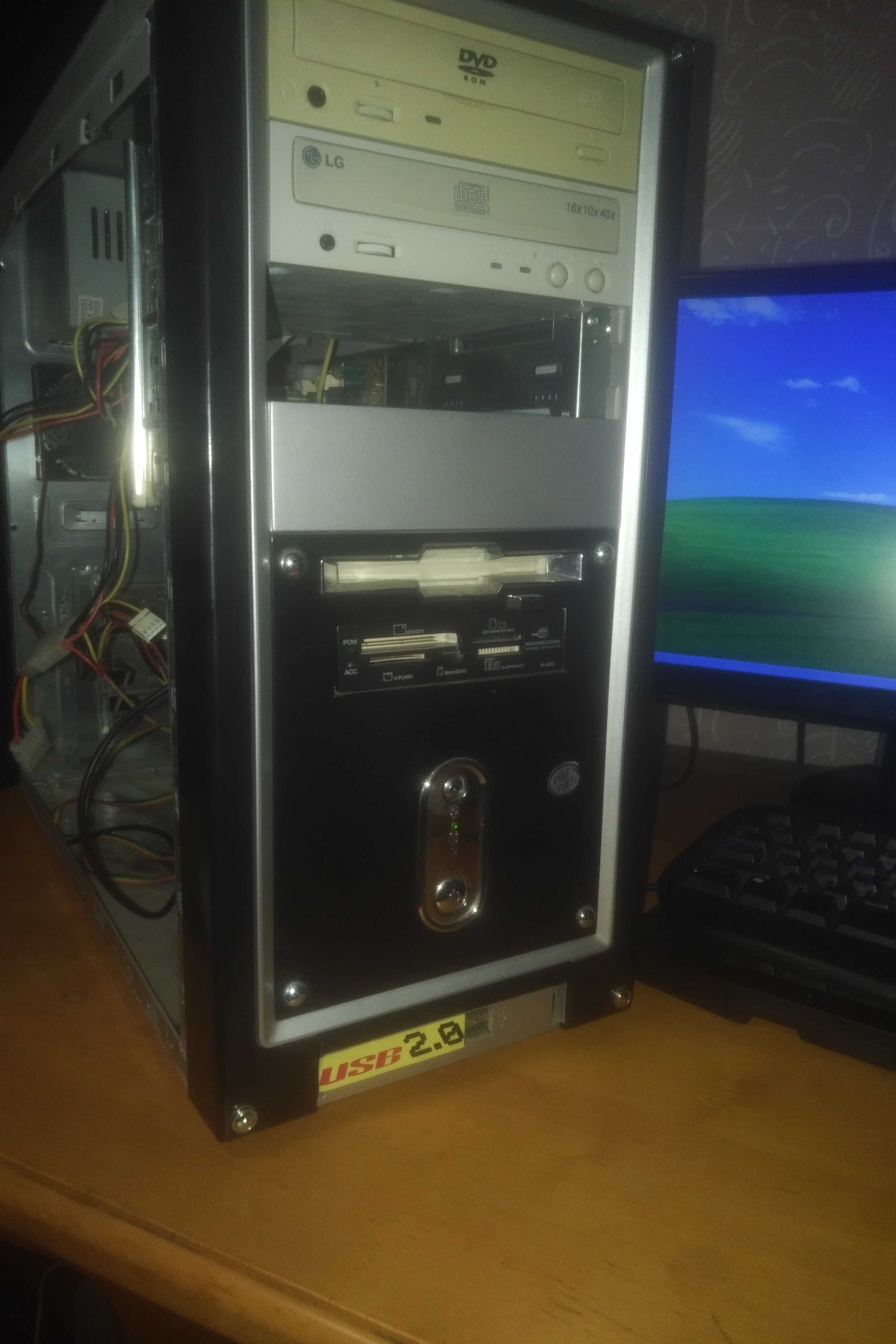 Stary komputer z Radeon i SoundBlaster