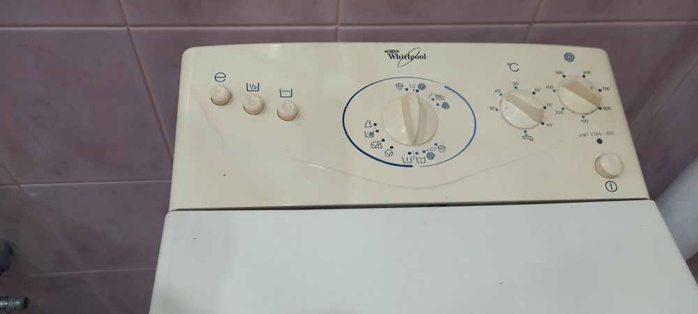 Пральна машина «Whirpool AWT - 2284»
