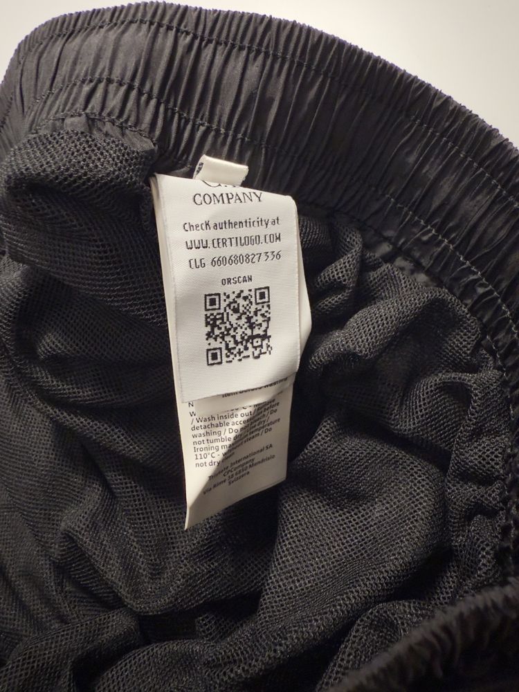 Шорти C.P. Company Cargo Nylon