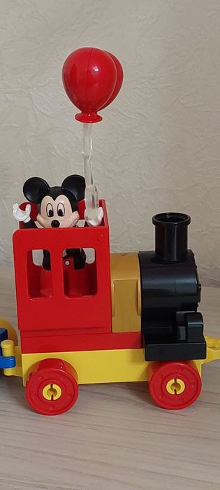 Конструктор LEGO® DUPLO® Disney 10597 День нарождення с Мікки и Мінні